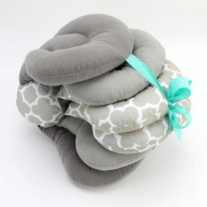 Multi layer breastfeeding pillow